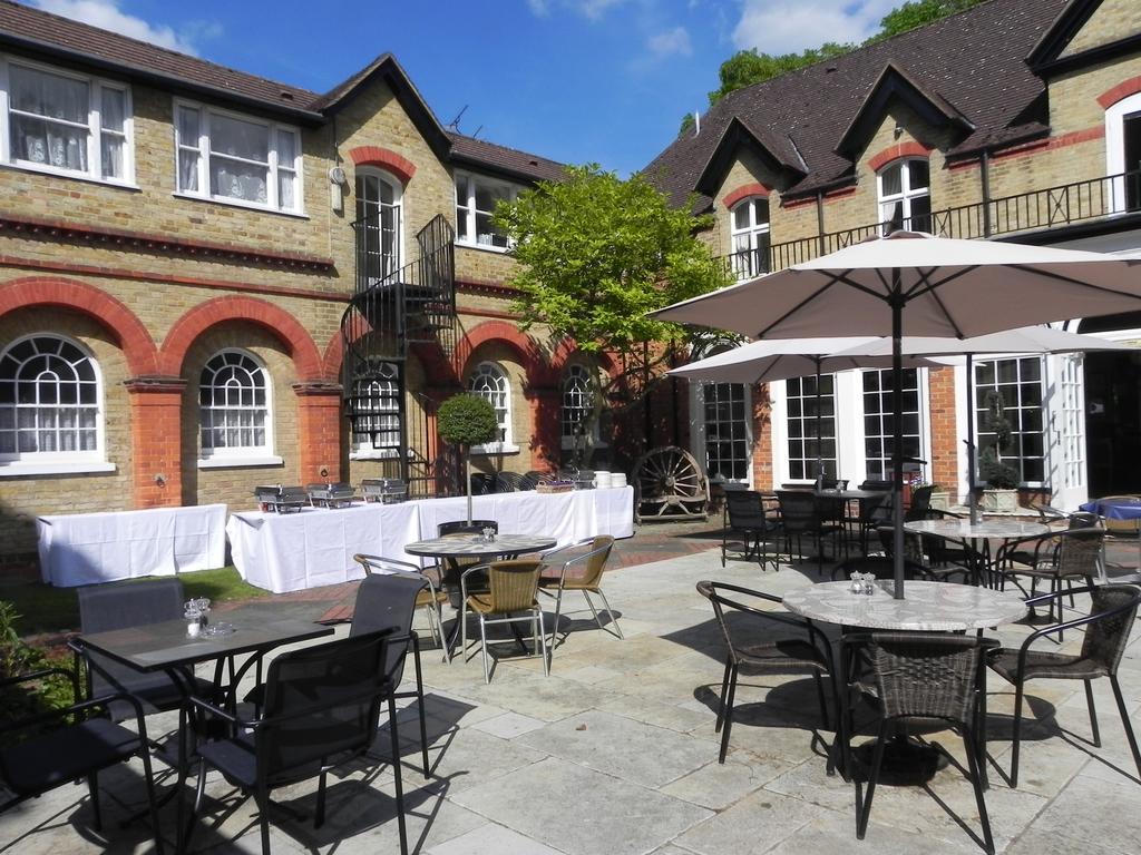 Badgemore Park Henley-on-Thames Екстериор снимка